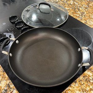 Calphalon 12" Nonstick Pan with Cover – Cook in Style!